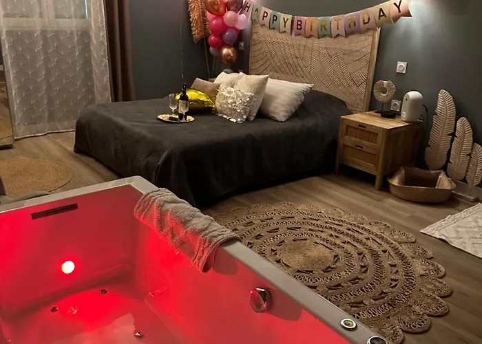 Mas Hinaiti - Suite Romantique Avec Spa Et Écran Géant De CinémaHotel Montpellier